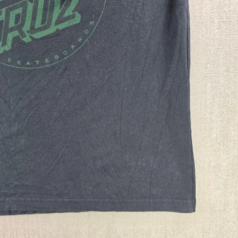 Santa Cruz Graphic T-Shirt Mens Small Black Green Logo Eco Tee